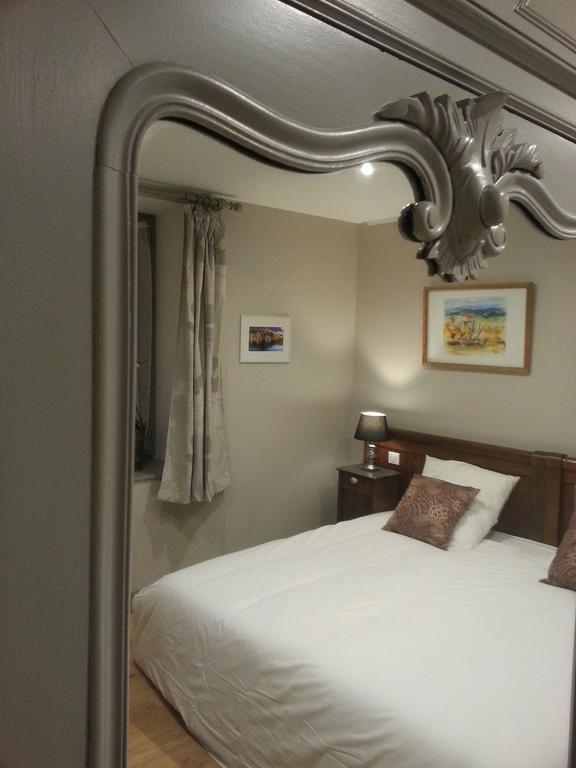 Bed and Breakfast Relais St Jacques - Roanne Saint-Haon-le-Châtel Pokoj fotografie
